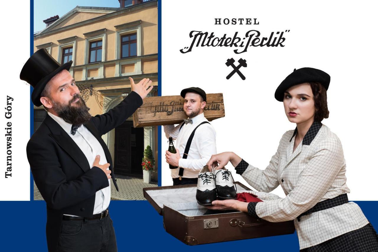 Hostel Mlotek I Perlik Тарновськє-Гури Екстер'єр фото